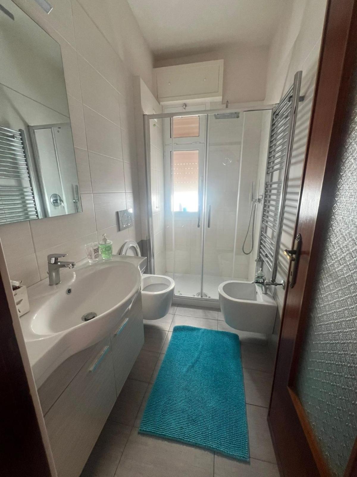 Apartment Aurora & Nicole Ideal Per Biker Con Terazza Vista Mare Parcheggio E Wi-Fi Gratuiti Пиетра Лигуре Екстериор снимка